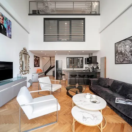 Triplex Gallia Luxe 아파트